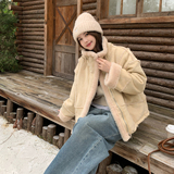 新品大货主推款奶fu黄皮皮毛一体外套910-P205-K298，女装皮草，菡迪欧娜