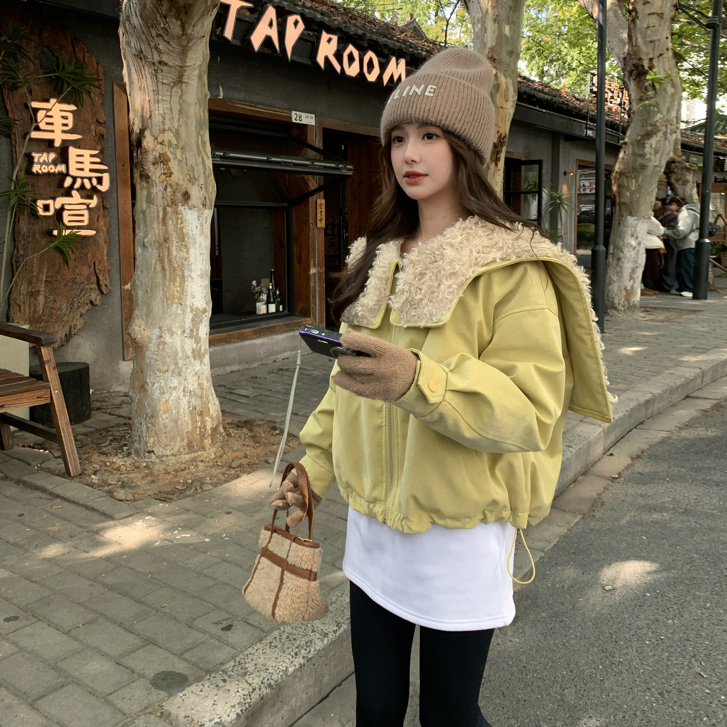 新品大货主推款羊羔毛拼接90白鸭绒内胆派克服外套895-P305-K448,女装羽绒服,2C075