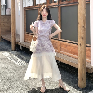 2025年夏季新款新中式国风紫色唯美气质显瘦提花盘扣拼接连衣裙女图片