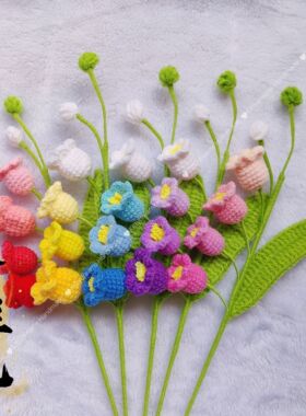 母亲节毕业教师节成品手工编织毛线花铃兰花束生日礼物捧花居装饰