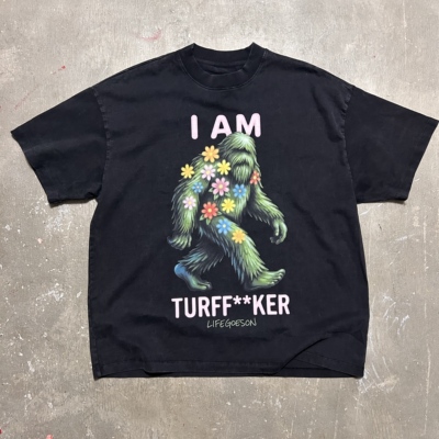 花朵卡通草皮野人喷绘T恤TEE