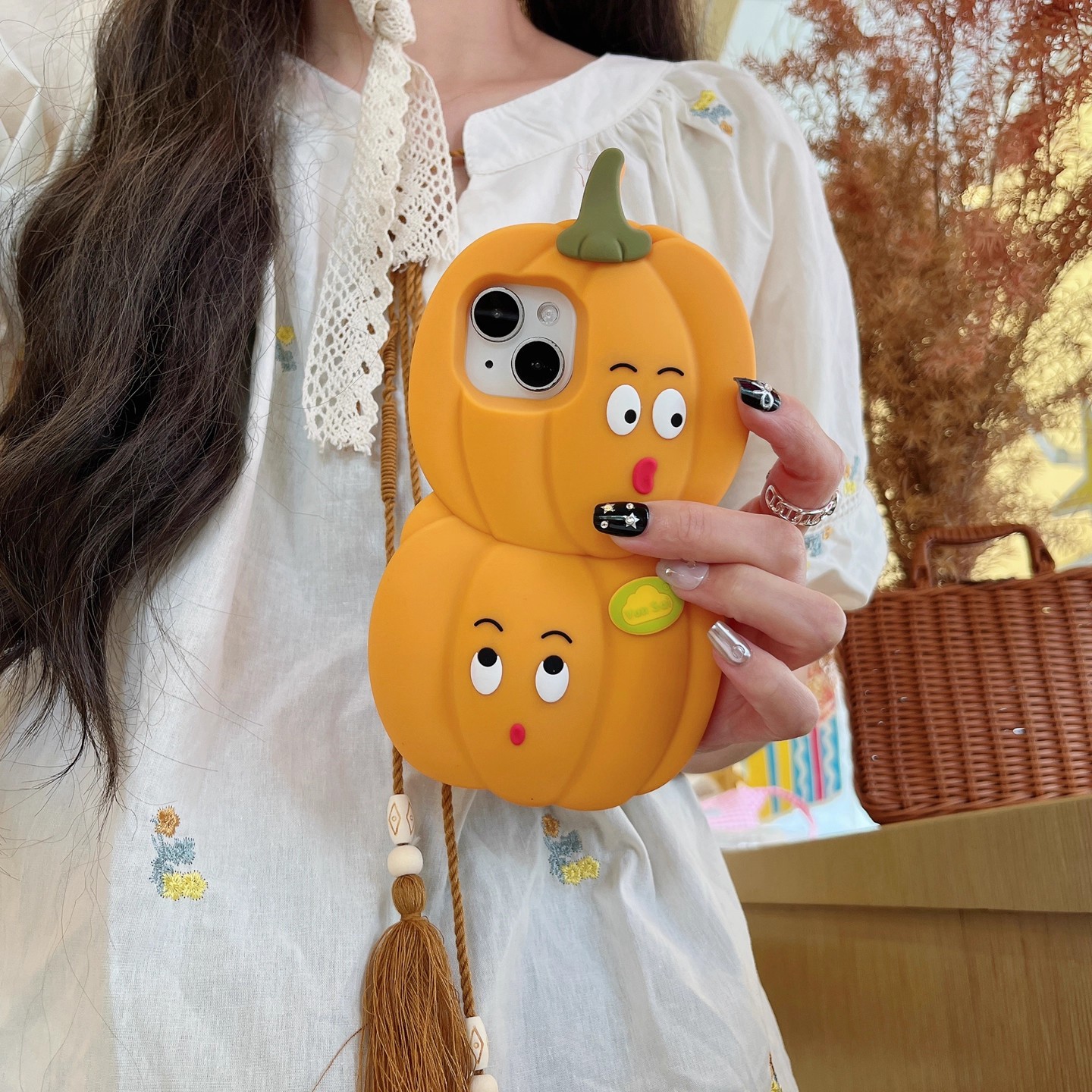 宁宁 搞怪创意南瓜蒂果蔬趣味表情硅胶女iPhone16Pro Mobile Case
