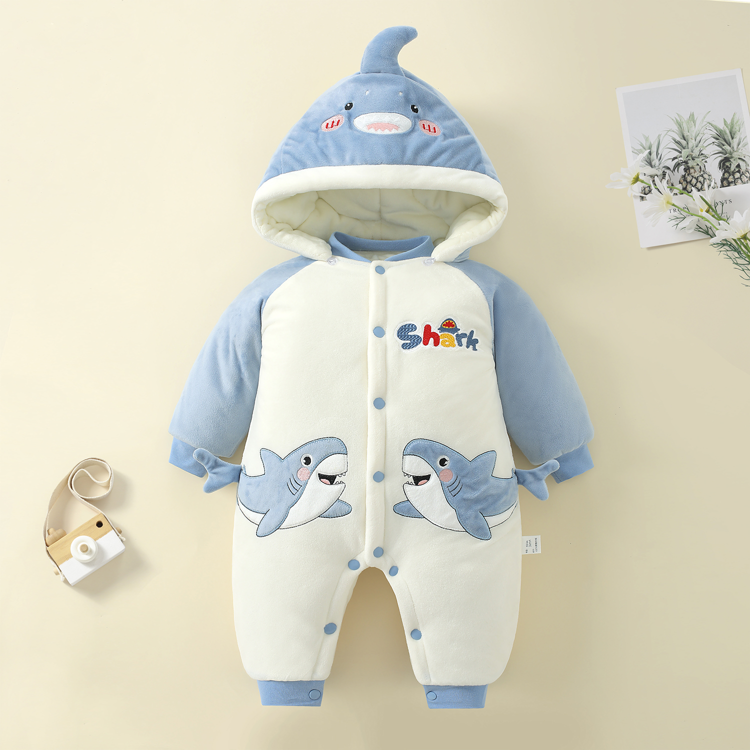 婴儿连体棉衣加绒加厚新生儿哈衣夹棉外出冬装宝宝爬服珊瑚绒秋冬