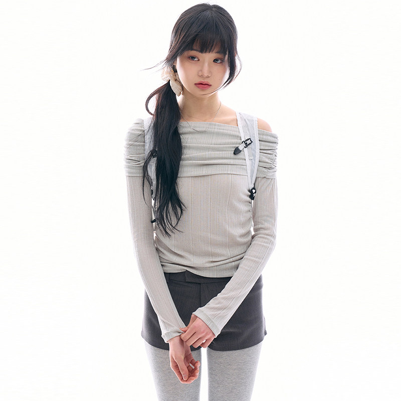 韩代Raucohouse Aether stretch off-shoulder top 露肩长袖T恤