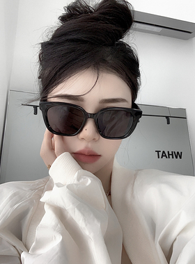 黑色方框时尚韩版墨镜女网红同款