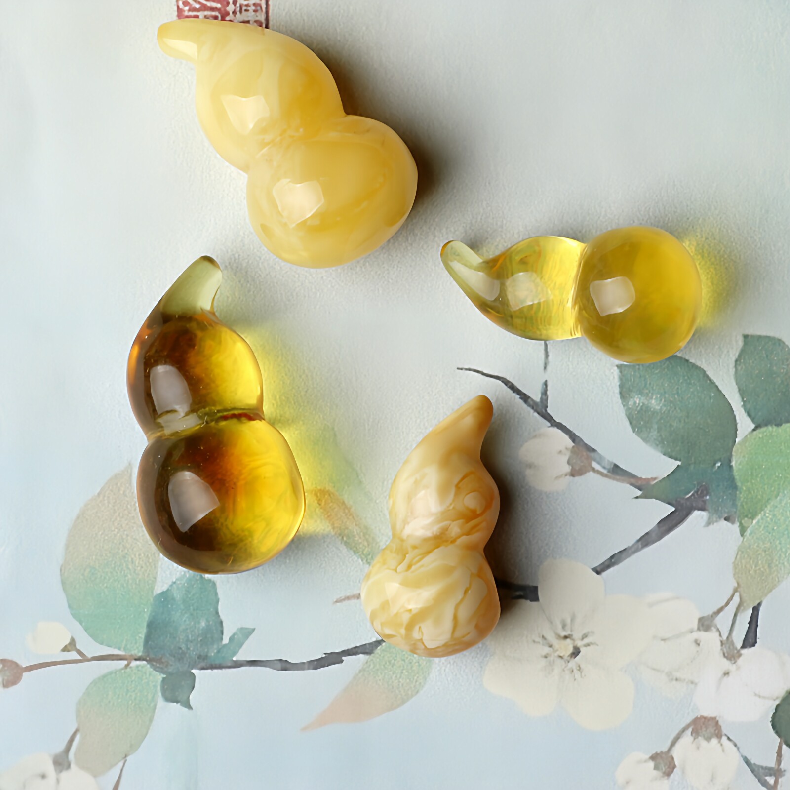 天然蜜蜡立体葫芦小吊坠配饰挂件小件琥珀雕件手串手链项链配件女