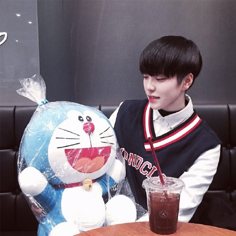 Perruque cheveux raides Court - Ref 2612718 Image 3