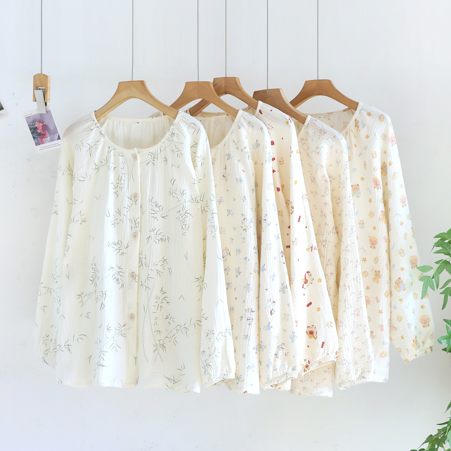 春秋夏纯棉绉布圆领女家居单品上衣长袖卡通温柔风睡衣单件上衣