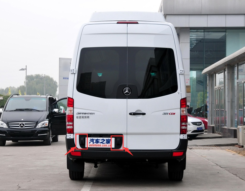 适用福建奔驰凌特斯宾特sprinter牌照灯后牌照板照明