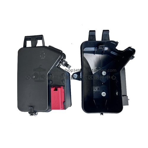 适用福建奔驰威霆保险丝盒盖V260继电器电脑盒发动机舱保险盒