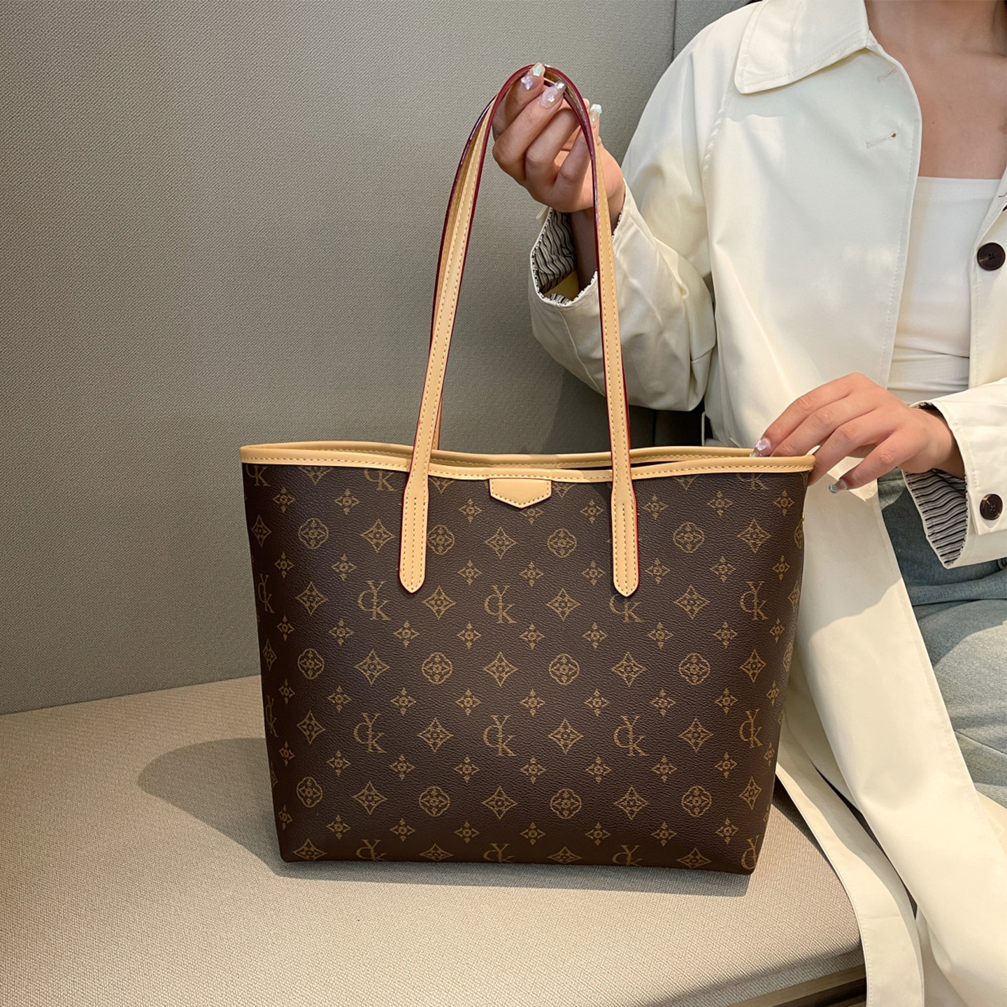 托特包女大容量2025新款包包秋冬老花单肩大包多隔层百搭质感女包,箱包皮具/热销女包/男包,通用款女包,淘宝优惠券,粉丝福利购,淘宝优惠卷