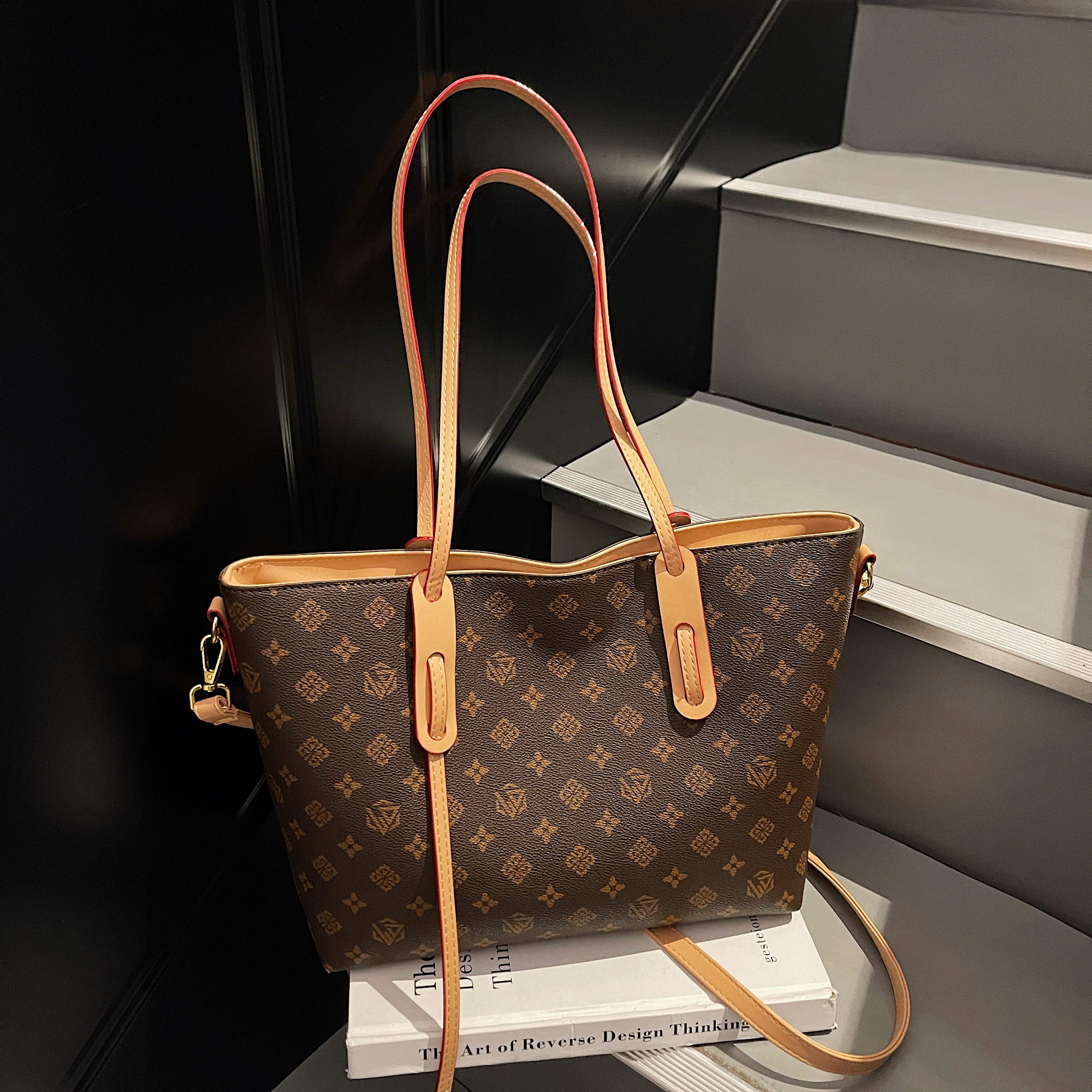 包包女大容量秋冬老花托特包