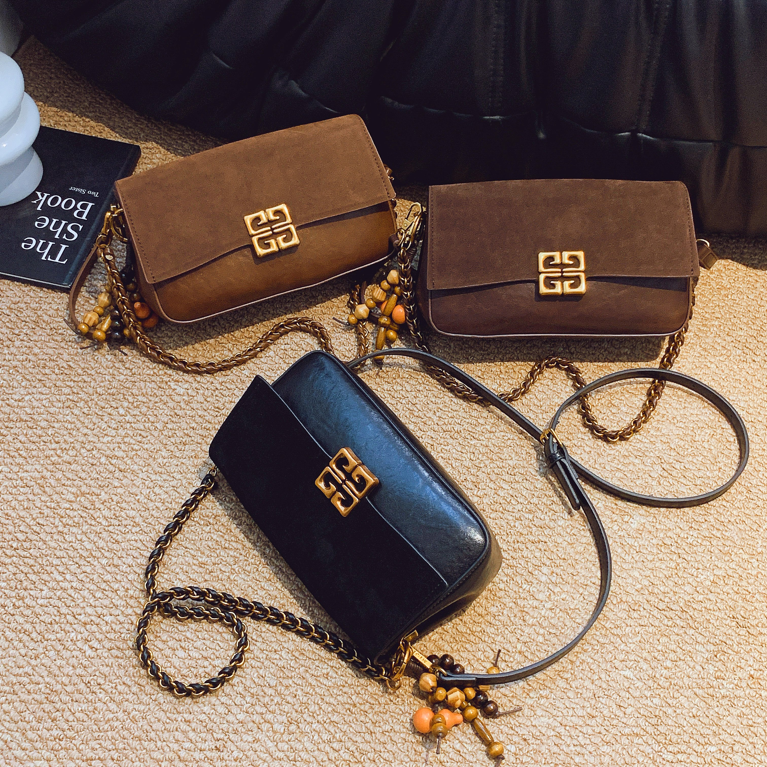 复古配色麂皮绒小方包