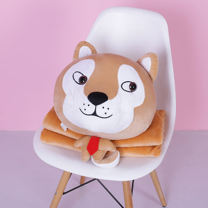 狗狗午睡枕头汽车抱枕被子两用珊瑚绒腰靠枕靠垫空调被毯子三合一