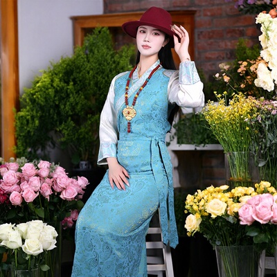 纤沫春季拼色博拉藏服女长裙