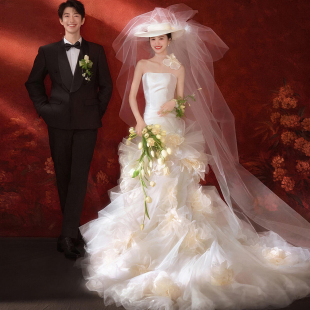 影楼主题新款 婚纱2025年白色网纱抹胸高级感拖尾礼服旅拍摄影服装