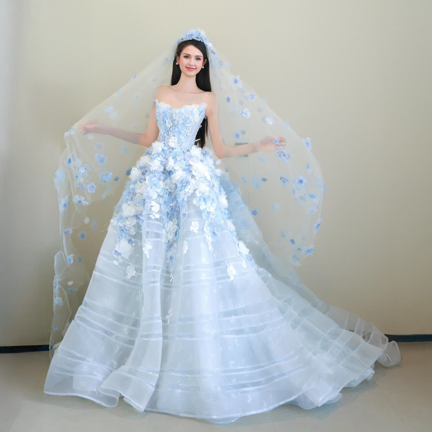 影楼主题写真拍照公主风抹胸蓝色立体花朵婚纱女拖尾梦幻旅拍礼服