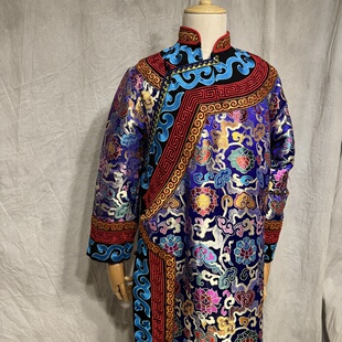 安多姑娘推荐 传统民族服饰羌族服饰长袍演出服 出租男式