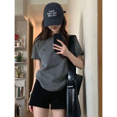 印花深灰色正肩短袖T恤女夏2024新款圆领设计感显瘦宽松休闲上衣