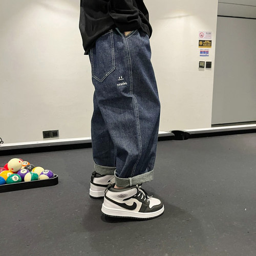 日系男童港风纯色软牛仔裤