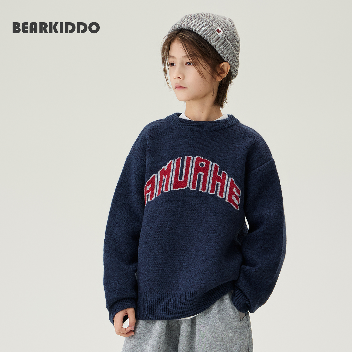 男童字母提花圆领毛衣