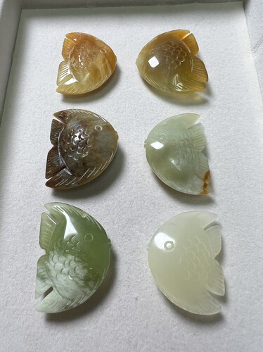 岫玉鱼吊坠孔配件多样性随机一个