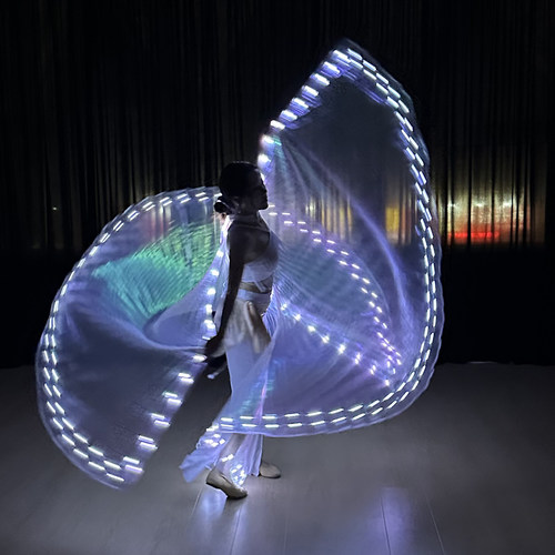 新款发光翅膀披风led道具