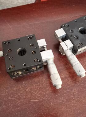 日本CHUO SEIKI原装拆机平台两个，精密调整小平台两个议价商品