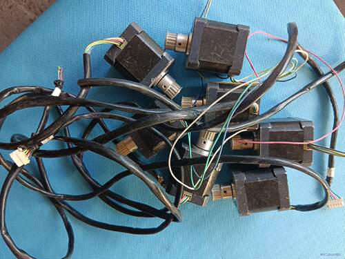 1.2A4V日本东方42系列二相步进电机C7827-9012议价商品