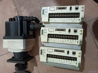 施耐德2.0KW伺服套装，驱动LXM23DU20M3X+电机议价商品