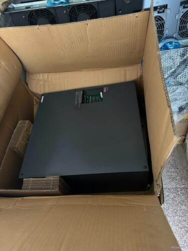 特价处理：全新三菱FR-BCCV-H22K变频器 380V议价商品