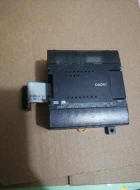 CP1W-DA041欧姆龙模块，拆机8成新，实物拍摄包功能正议价商品