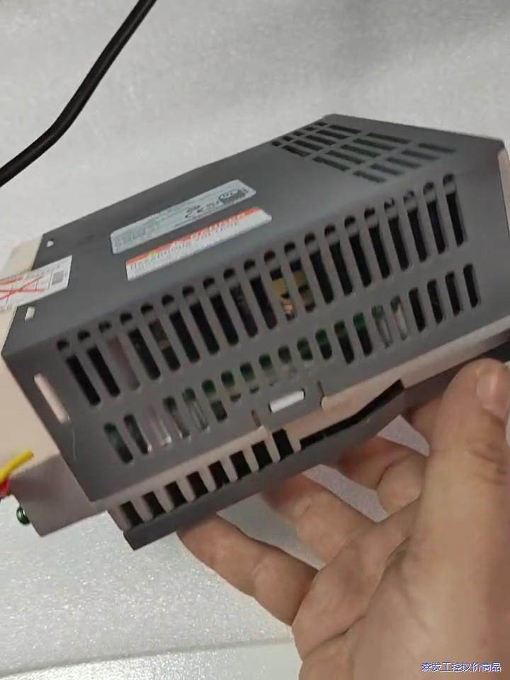 施耐德伺服驱动器LXM23DU07M3X，电机BCH0802议价商品