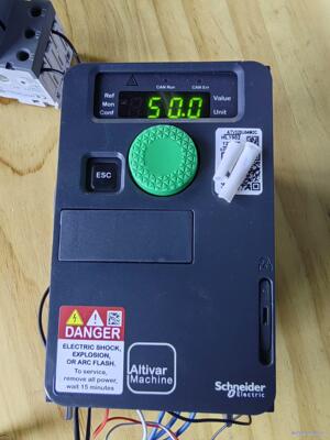 施耐德变频器ATV320U04M2C  0.37KW 220议价商品