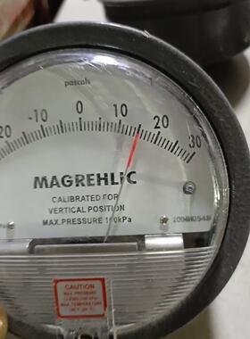 二手MAGNEHFLIC负压表2000型高精微压差表风压表压议价商品