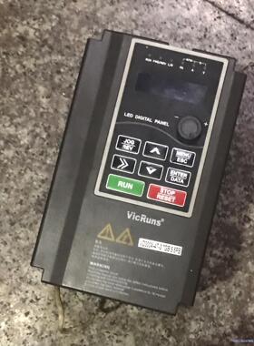 沃森变频器VD300A-4T-3.7GB/5.5PB-S拆机议价商品