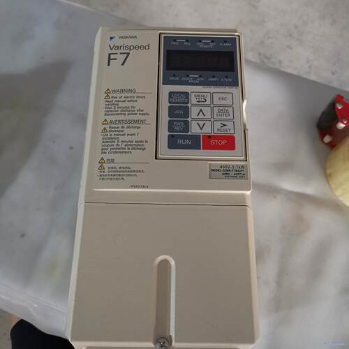 安川拆机3.7千瓦变频F7，CIMR-F7B43P7原装拆机议价商品
