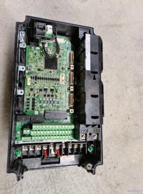 FRN0006G2S-4C 富士G2S 2.2KW 一台如图议价商品