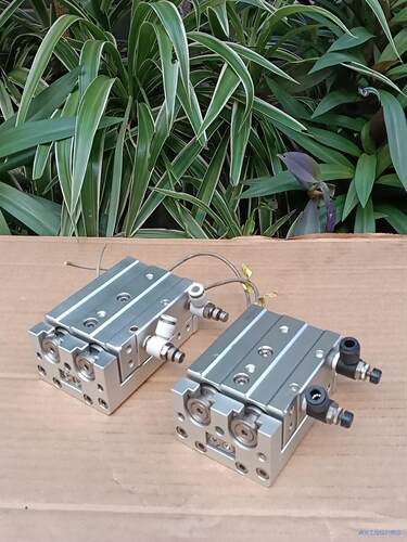 亚德客HLS20X30S，HLS20X40S滑台气缸，精密气议价商品