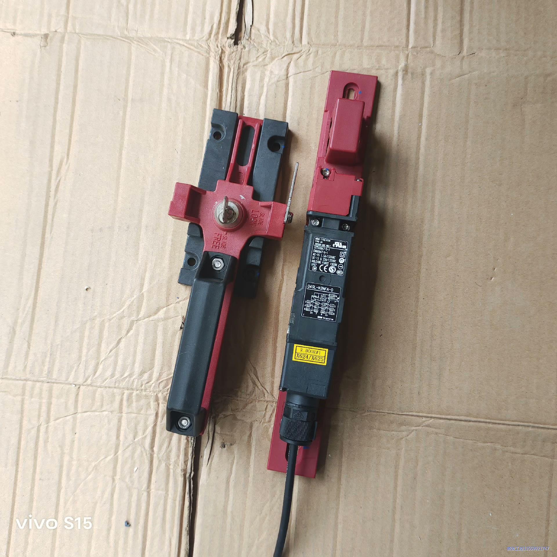 拆机件OMRON门锁D4SL－N2NFA－D，D4SL－NS议价商品