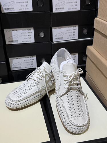 手工艺术品 B*V纯手工意大利羊皮 轻盈舒适柔软高级