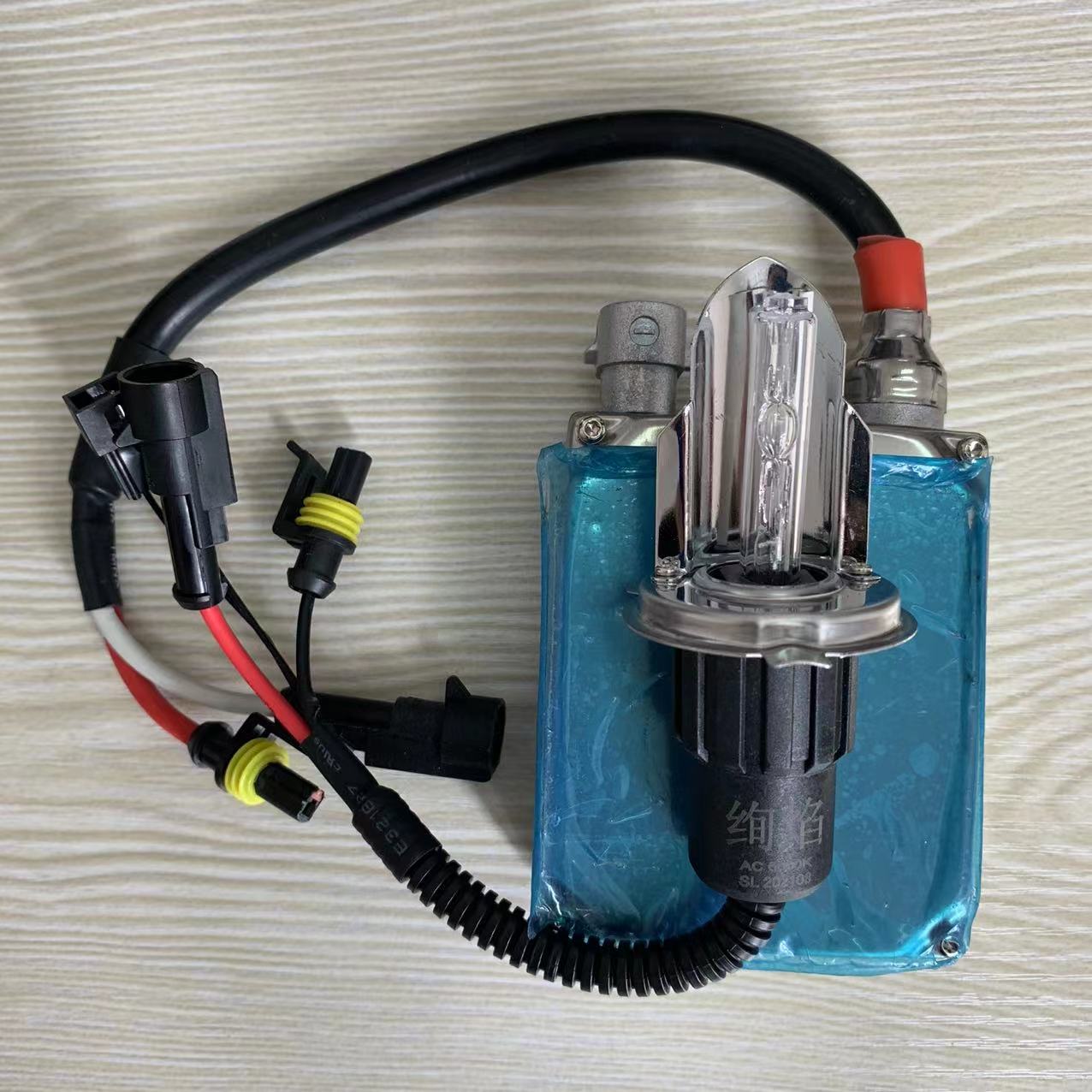 【清仓特价】55W 12V 汽车氙气灯安定器 整流器 H4摆角灯远近一体 汽车零部件/养护/美容/维保 氙气灯安定器 原图主图