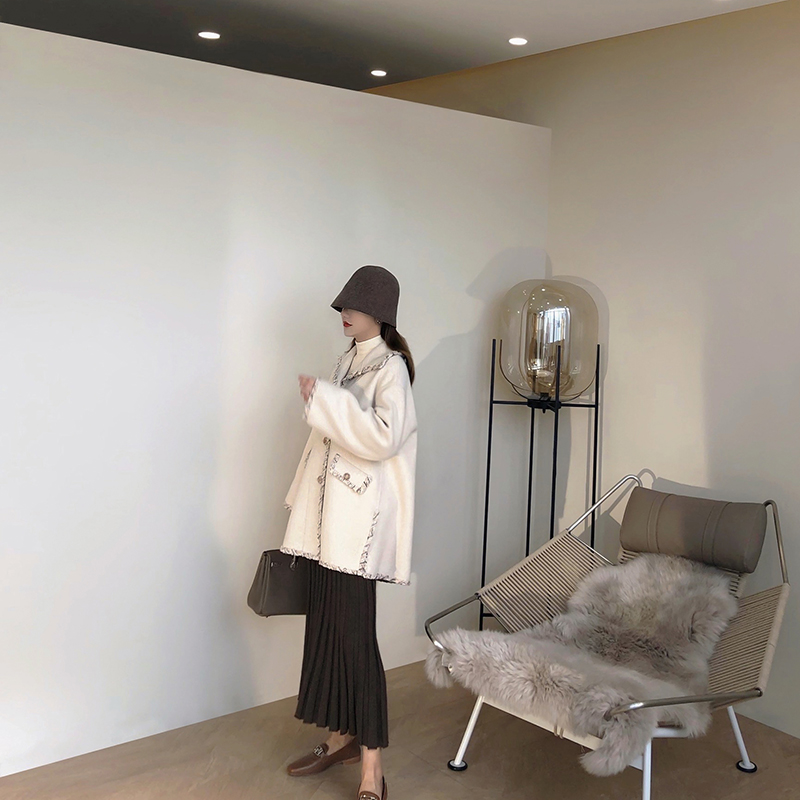 小香风法式精致全羊毛手工大衣