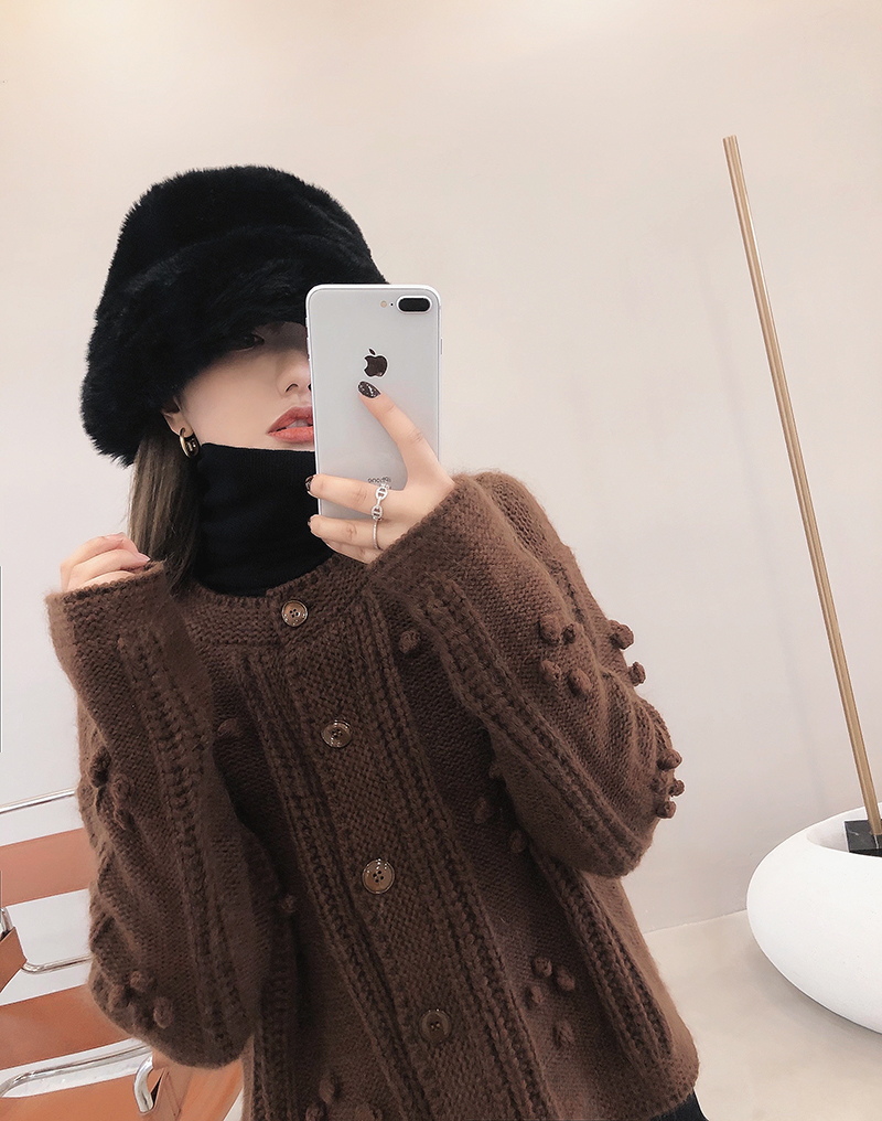 可可爱爱羊毛马海毛衣外套