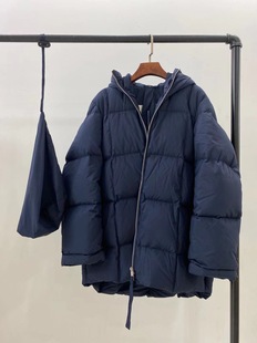 北欧风经典款廓形羽绒服（短款）温暖的大面包