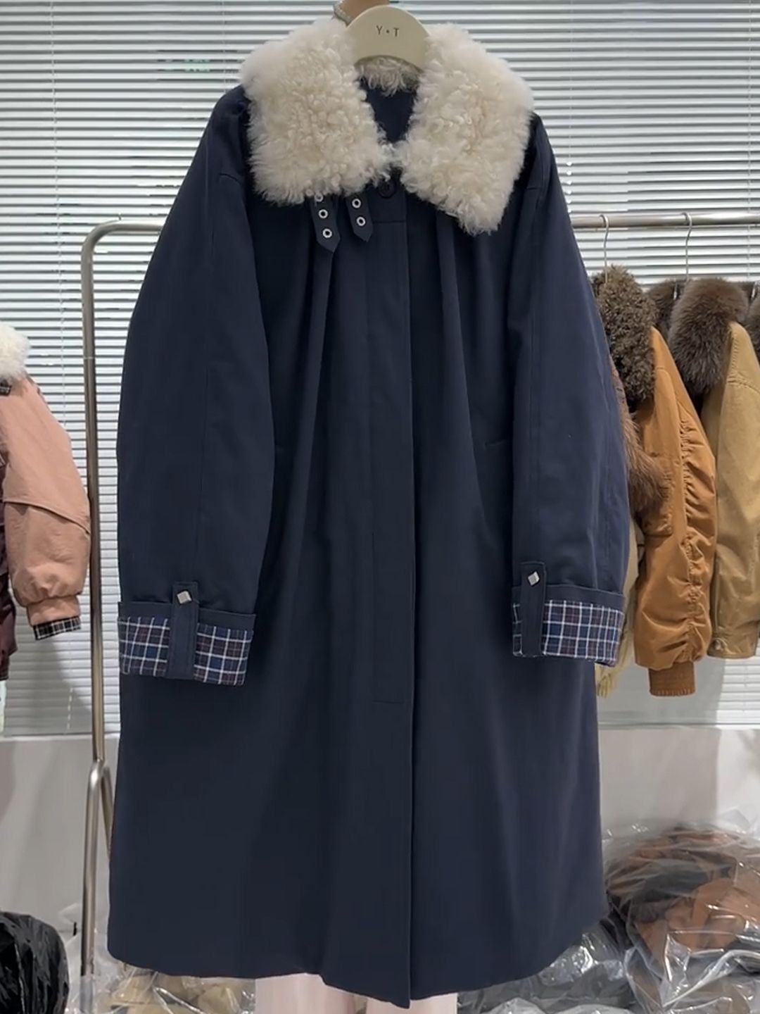 2025秋冬新款时尚棉服外套女中长款宽松百搭女羊羔绒领尼克服棉袄