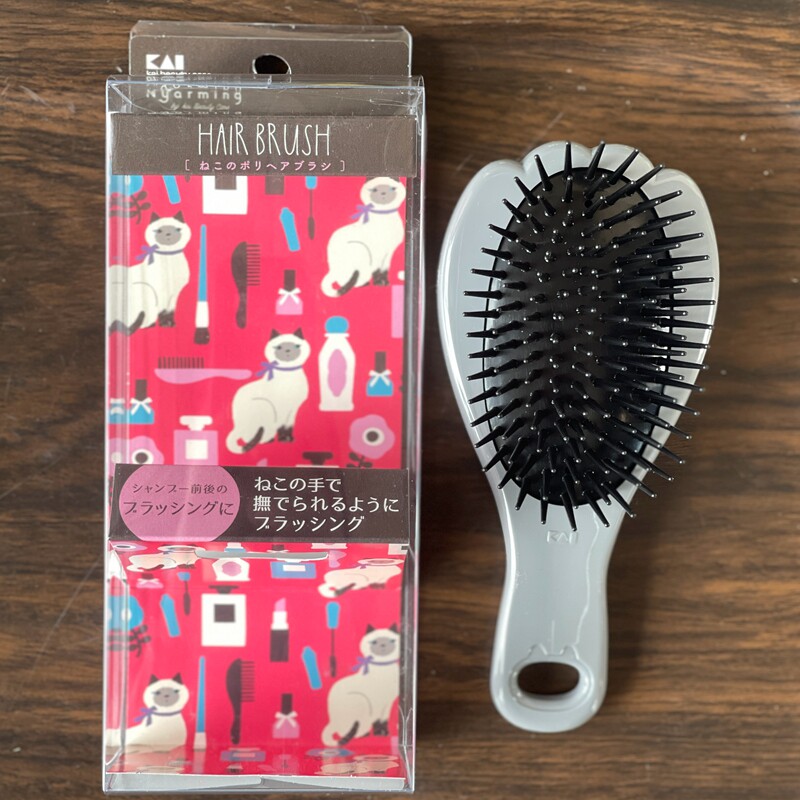 kai/贝印梳子萌爪可爱造型便携式头发整理工具女士专用理发工具