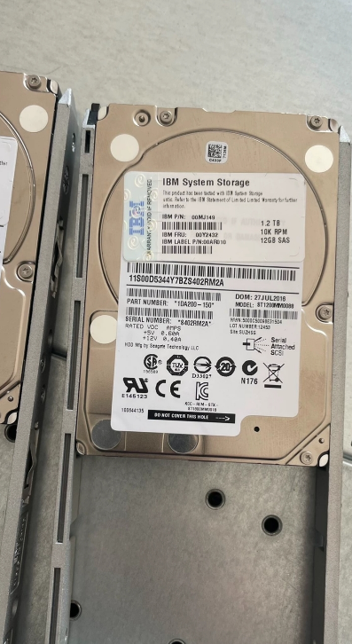 IBM Storwize V3700 00Y2432 00Y2507 00MJ149 1.2TB 10K SAS 2.5