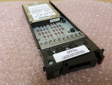IBM 85Y5863 00L4520 2076-3204  450G 10K SAS 2.5 6G V7000 V37