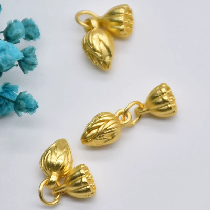 手工饰品吊坠创意儿童宝宝手链别针卡通动漫立体莲花莲蓬并蹄莲